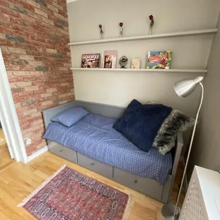 아파트 Lovely Kalamaja Apartment, Up To Four